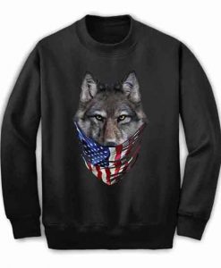 Grey Wolf in Flag of USA Bandana - Sweatshirt, Unisex