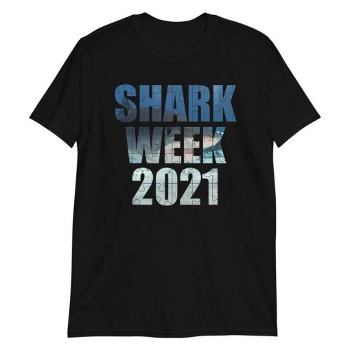 Great White Shark Shirt Shark week Shark Gifts For Men Women T-Shirt